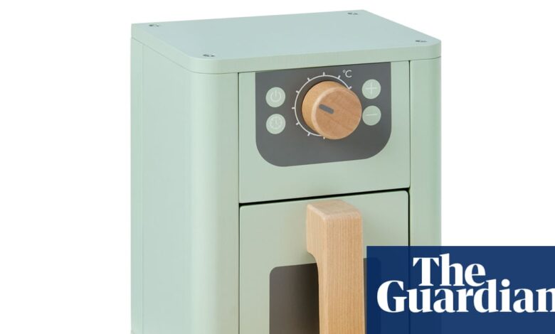 Аир Фриер Тои ће бити божићни бестселер, Јохн Левис предвиђа | Играчке Аир Фриер Тои ће бити божићни бестселер, Јохн Левис предвиђа | Играчке