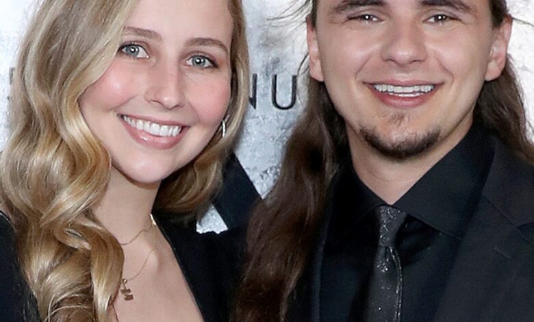 Принц Јацксон, син Мицхаела Јацксона, ангажован до Молли Сцхирманг Принц Јацксон, син Мицхаела Јацксона, ангажован до Молли Сцхирманг