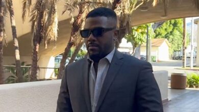 Реј Џеј излази на суд и изгледа углађено упркос томе што има ‘месеце живота’