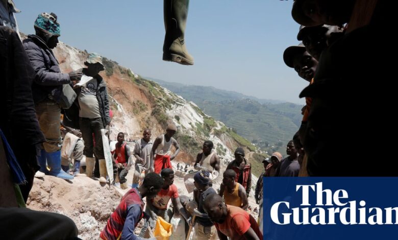 Више од 200 погинулих у урушавању рудника колтана у источном ДРЦ-у, кажу званичници | Демократска Република Конго Више од 200 погинулих у урушавању рудника колтана у источном ДРЦ-у, кажу званичници | Демократска Република Конго