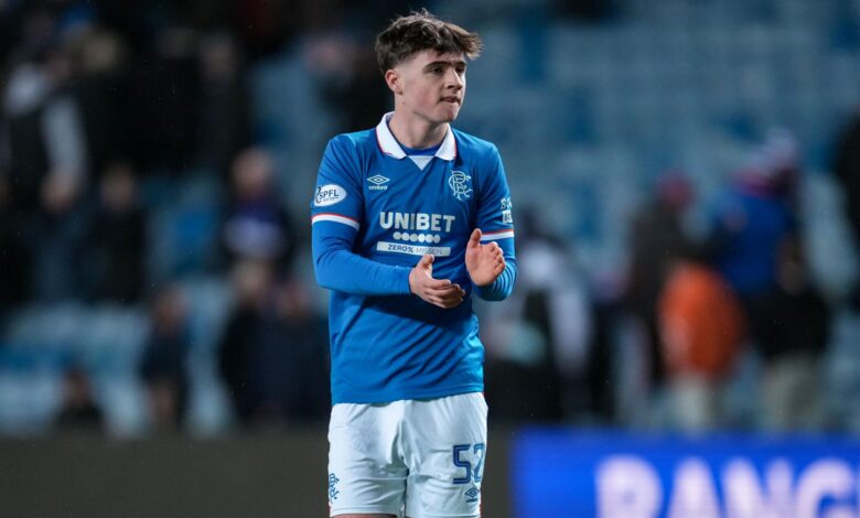 Ренџерс потврдио одлазак Кертиса на позајмицу у Килмарнок Ренџерс потврдио одлазак Кертиса на позајмицу у Килмарнок