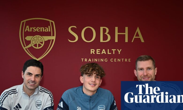 Артета упоређује Арсеналовог Макса Доумана са младим Месијем док се тинејџер посвећује будућности | Арсенал