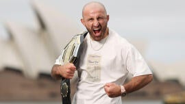 УФЦ 325: Дан Хукер против Беноа Сен Дениса међу најбољим андеркарт борбама за гледање