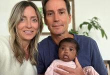 Пар на Флориди тужи клинику за плодност након што је наводна мешавина ембриона резултирала рођењем „детета који није белац“ који није биолошки њихово