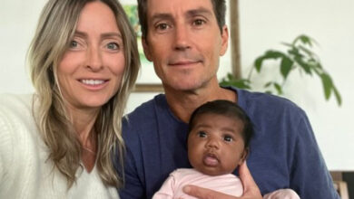 Пар на Флориди тужи клинику за плодност након што је наводна мешавина ембриона резултирала рођењем „детета који није белац“ који није биолошки њихово