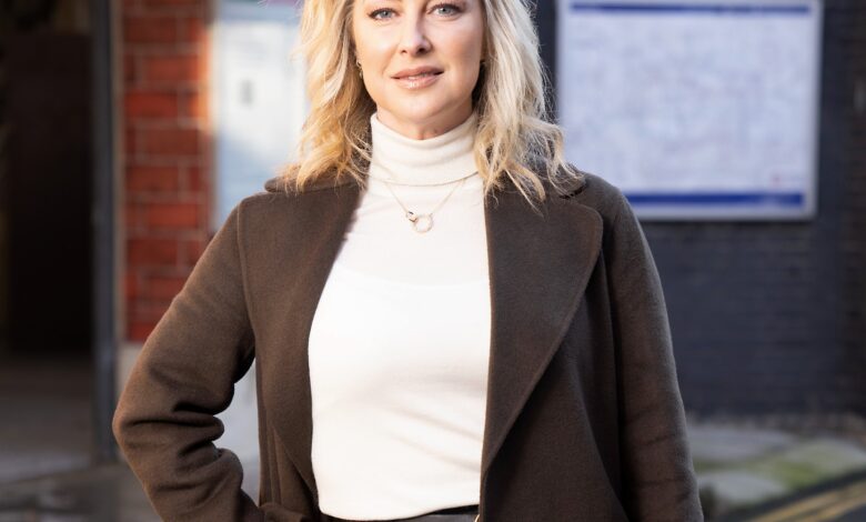 Лик из ЕастЕндерса Клер Бејтс враћа се за ‘емотивну’ причу са отуђеним очухом Најџелом