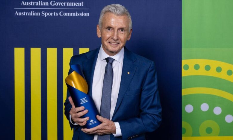 Бруце МцАванеи одликован је „огромном“ почастим од стране Аустралијске комисије за спорт на додјели награда за медије
