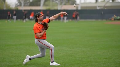 СФ Гиантс ‘хаотичан’ први ининг карактерише пожарни аларм, трострука игра