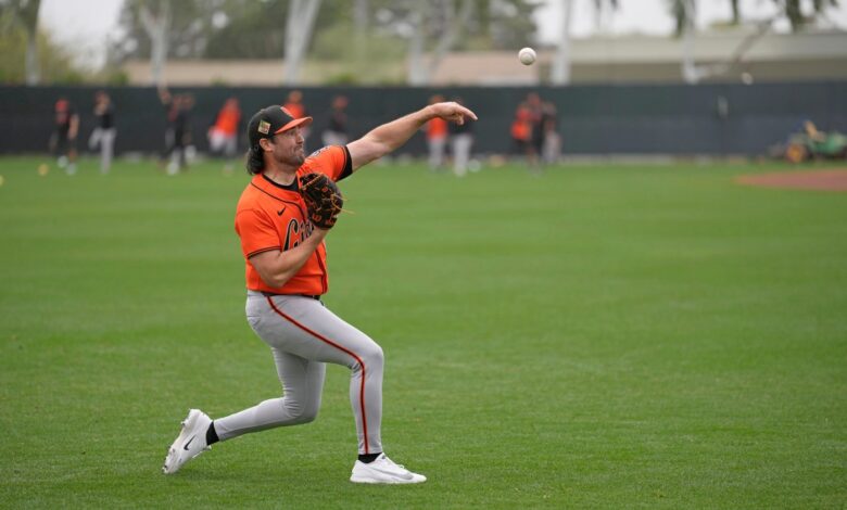 СФ Гиантс ‘хаотичан’ први ининг карактерише пожарни аларм, трострука игра