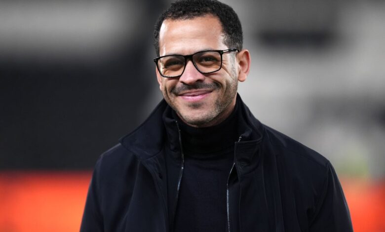 Лијам Росениор поздравља Челсијеве ‘изузетне професионалце’ после победе у купу у Халу Лијам Росениор поздравља Челсијеве ‘изузетне професионалце’ после победе у купу у Халу