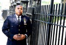 Шеф за безбедност школе у ​​Њујорку оптужен за узимање мита од бизнисмена ‘шећерног тате’