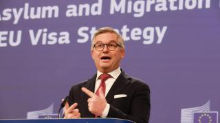 Санчез је изостављен са економског мини самита ЕУ који организују Немачка, Италија и Белгија