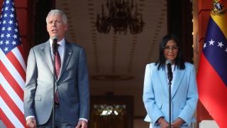 „Ако се врати у земљу, мораће да одговара Венецуели“