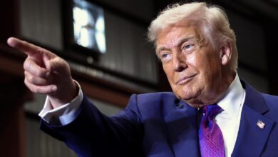 Трамп обећава да ће скинути тајност са поверљивих докумената о ванземаљском животу и НЛО-има: "Не знам да ли су стварне"