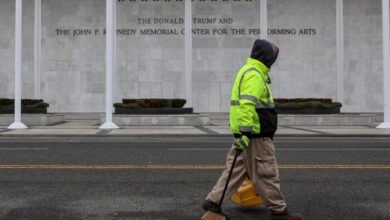 „Учинимо Америку поново безбедном“ „Учинимо Америку поново безбедном“