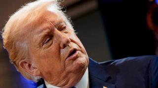 Брисел тражи од Доналда Трампа „потпуну јасноћу“ о тарифама објављеним након пресуде Врховног суда Брисел тражи од Доналда Трампа „потпуну јасноћу“ о тарифама објављеним након пресуде Врховног суда