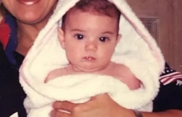 Погодите у који се легендарни модел претворила ова драгоцена беба! Погодите у који се легендарни модел претворила ова драгоцена беба!