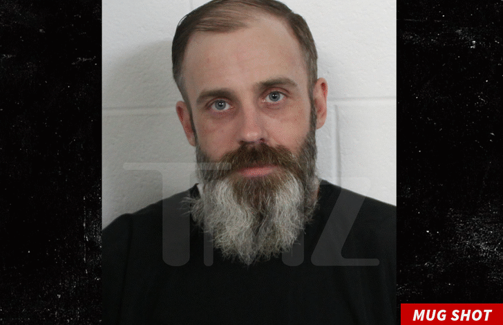 Звезда ’16 & Трудна’ Вестон Гоша ухапшена због крађе из продавнице Звезда ’16 & Трудна’ Вестон Гоша ухапшена због крађе из продавнице