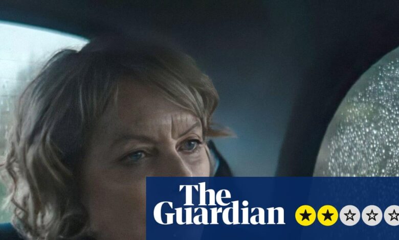 Рецензија Ми Систер’с Бонес – сива адаптација не даје мрачни ударац најпродаванијег романа | Филмови