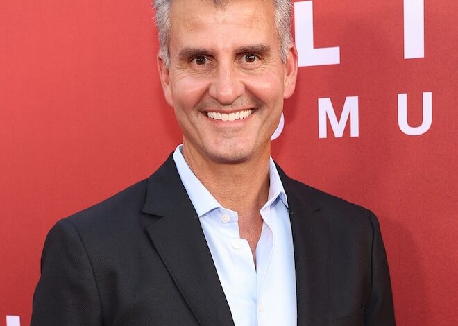 Откривена запањујућа плата генералног директора Дизнија Џоша Д’Амара