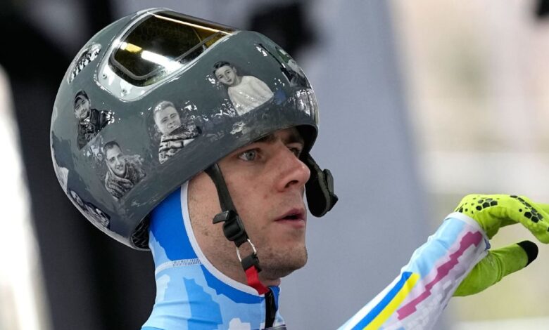 Олимпијада је у реду са траком, али украјински спортиста гура кацигу