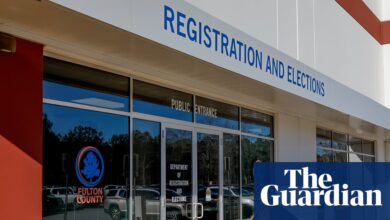 Кратак преглед Трампових вести: Зашто је ФБИ упао у изборну канцеларију Џорџије? Трампу лојални порицатељи избора рекли су им да | Трампова администрација