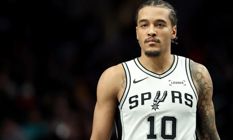 Спурси су наводно објавили бившег лутрије, изабраног за почетнике Џеремија Сочана