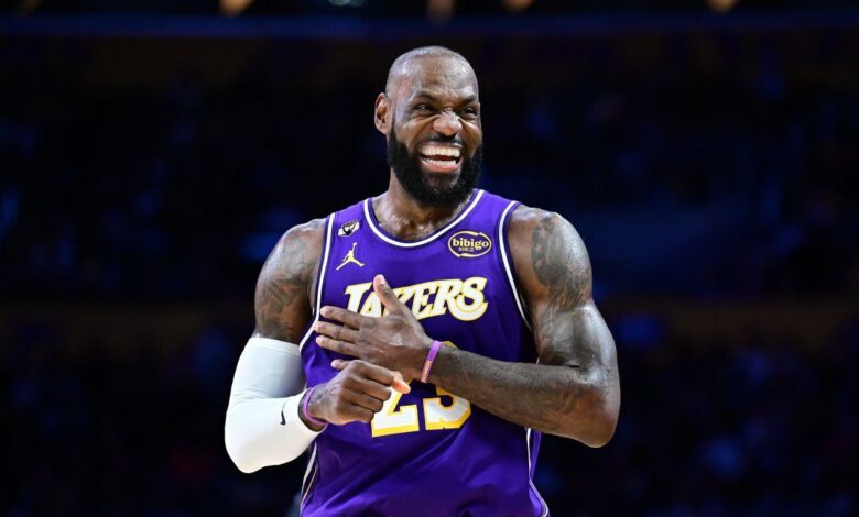 Леброн Џејмс постао најстарији са трипл-даблом у историји НБА лиге