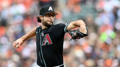 Извор: Д-бацкс, Зац Галлен постигли договор о једногодишњем уговору