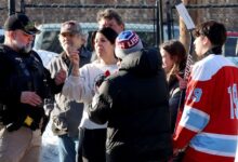 Пуцњава на трибинама на клизалишту РИ оставила је троје мртвих, а други су повређени