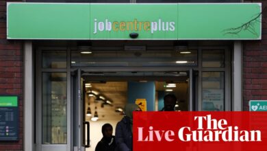 Стопа незапослености у Великој Британији достигла је петогодишњи максимум од 5,2% како се раст плата успорава – пословање уживо | Посао