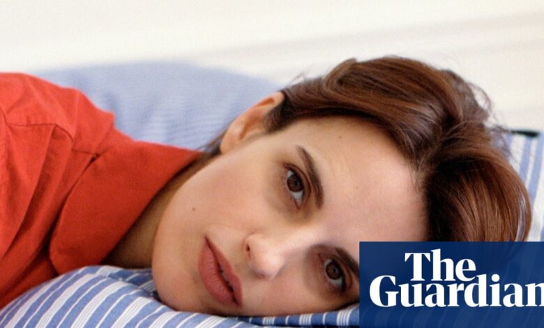 „Могу ли да дођем и да те сликам?“: вишедеценијска архива бележи међукултурално женскост | Фотографија