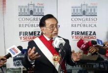 Конгрес Перуа бира левичара Балказара, савезника завереника Кастиља, за привременог председника