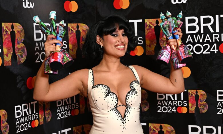 Реј је потврђен као последњи извођач Брит Авардс за церемонију у Манчестеру