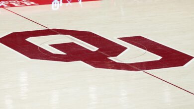 Џорџија против Оклахоме МЦББ игра одложена након што се машина за кокице запалила у видеу