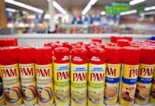 Човек из ЛА добија 25 милиона долара након што је оболео од плућне болести од ПАМ спреја за кување