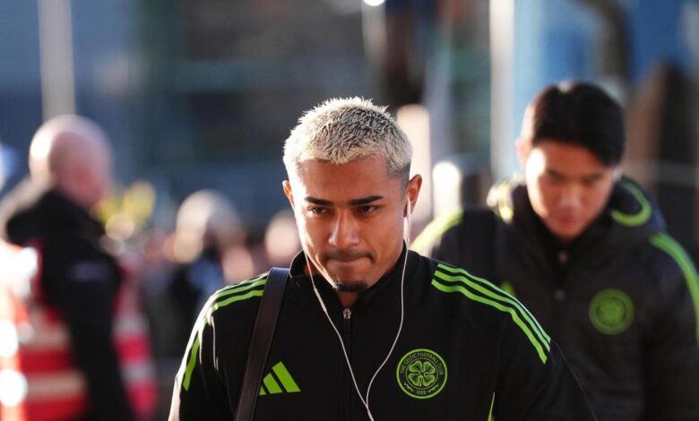 Реакција звезде Селтика у четири речи на Каспера Шмајхела звижда Реакција звезде Селтика у четири речи на Каспера Шмајхела звижда