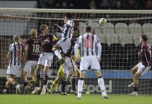 Сент Мирен оставља касно да закасне Хеартсову титулу