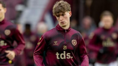 Дерек МцИннес на промени Тотенхем Хотспур Џејмса Вилсона