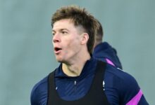 Хју Џонс на задњој линији Шкотске пред обрачун са Енглеском