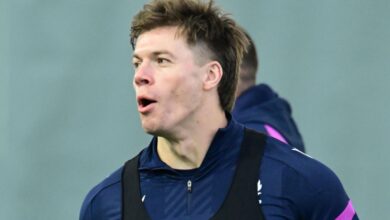 Хју Џонс на задњој линији Шкотске пред обрачун са Енглеском