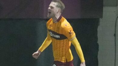 Стивен Велш закаснио је да би убио Ренџерса за титулу