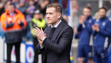 Херој Ренџерса Стивен Дејвис придружио се Блекбурн Роверсима као тренер