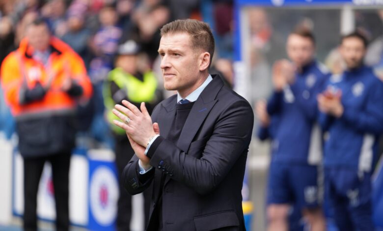 Херој Ренџерса Стивен Дејвис придружио се Блекбурн Роверсима као тренер