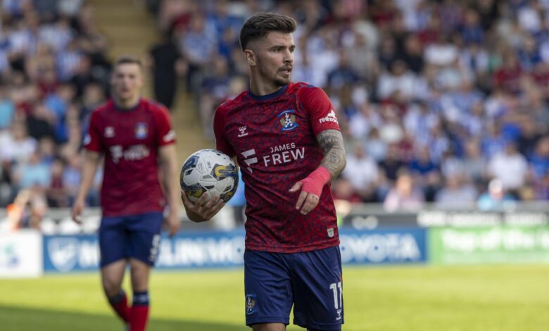 Председник клуба брани Данија Армстронга након жестоке свађе са менаџером