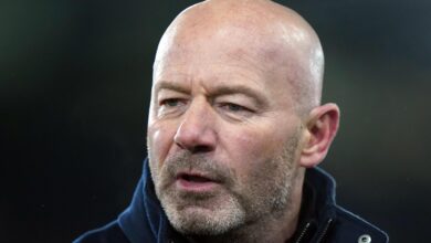 Алан Ширер каже да је ВАР нарушио стандарде суђења Алан Ширер каже да је ВАР нарушио стандарде суђења