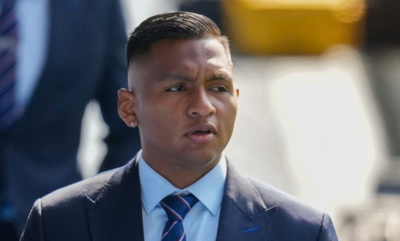 Бивши ас ренџера Алфредо Морелос помаже мештанима након поплаве