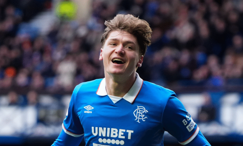 Унутрашњи детаљи покојног трансфера Ренџерса Рајана Надерија