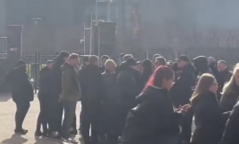 Гледајте како се столица Селтика обраћа подршци уочи сукоба Хибса