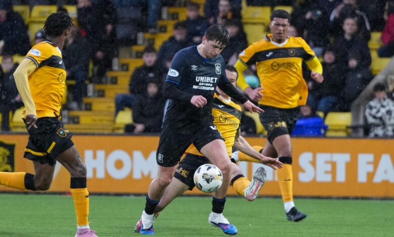 Зашто је Ливи требао да добије други црвени усред пенала Ренџерса